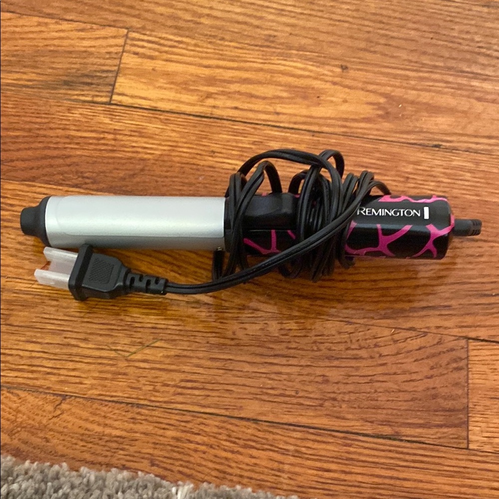 Remington Curling Iron with Silver and Pink Accents